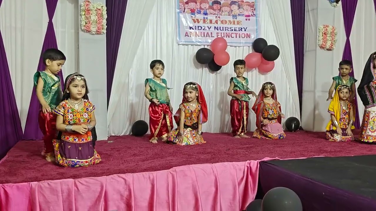 Anam first performance # kidzy nursery uran # ramaiya watawaiya# nostalgic 