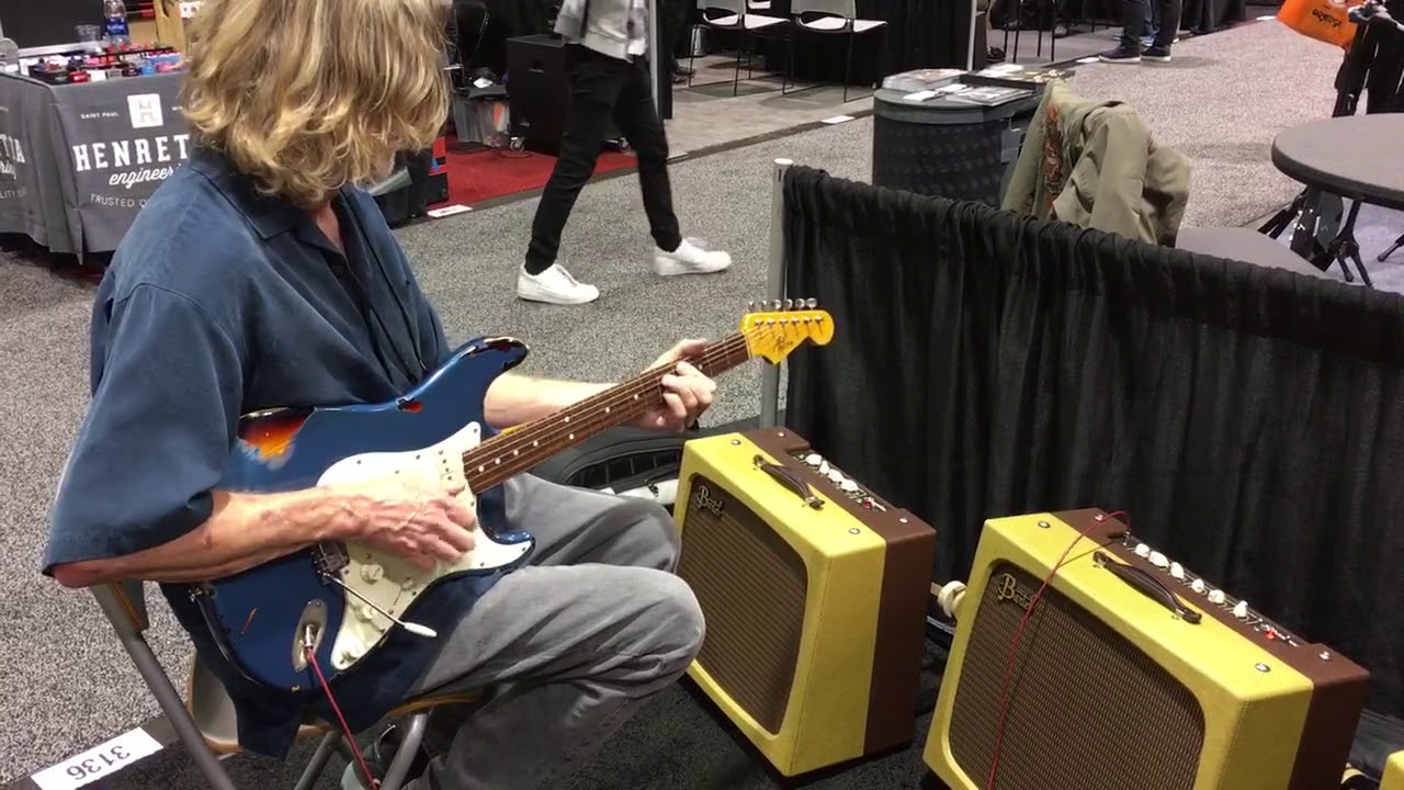 NAMM 2018 - Dana Olsen plays the Starwood