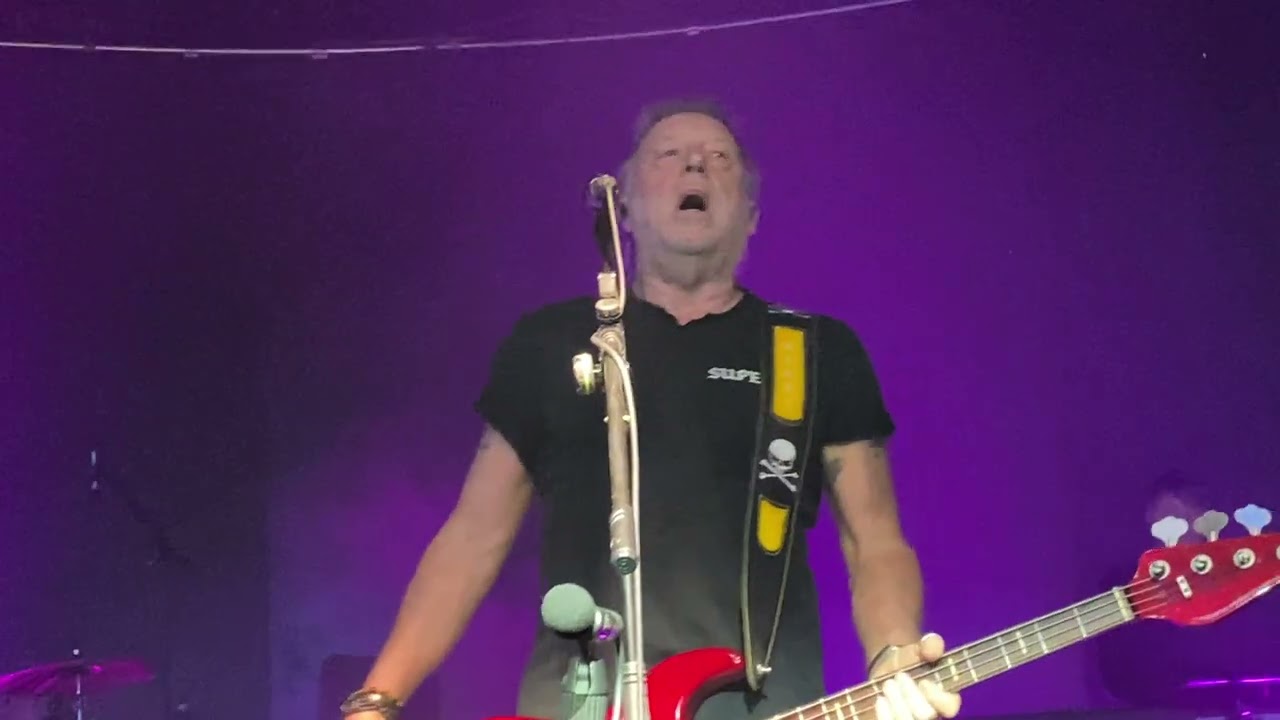 Peter Hook & The Light (Joy Division) - SHADOWPLAY - 2025.Mar.07 - Madrid, LAB