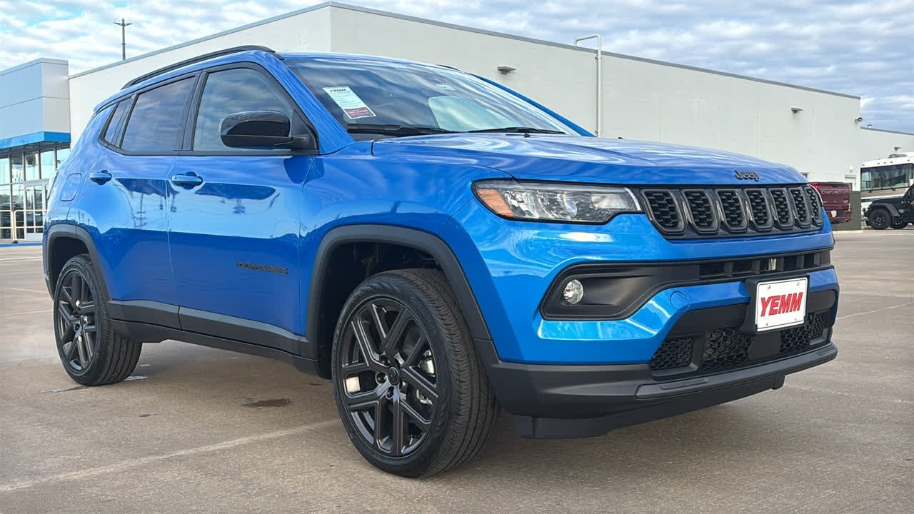 2026 Jeep Compass Latitude Galesburg, Burlington, Peoria, Kewanee, Moline IL