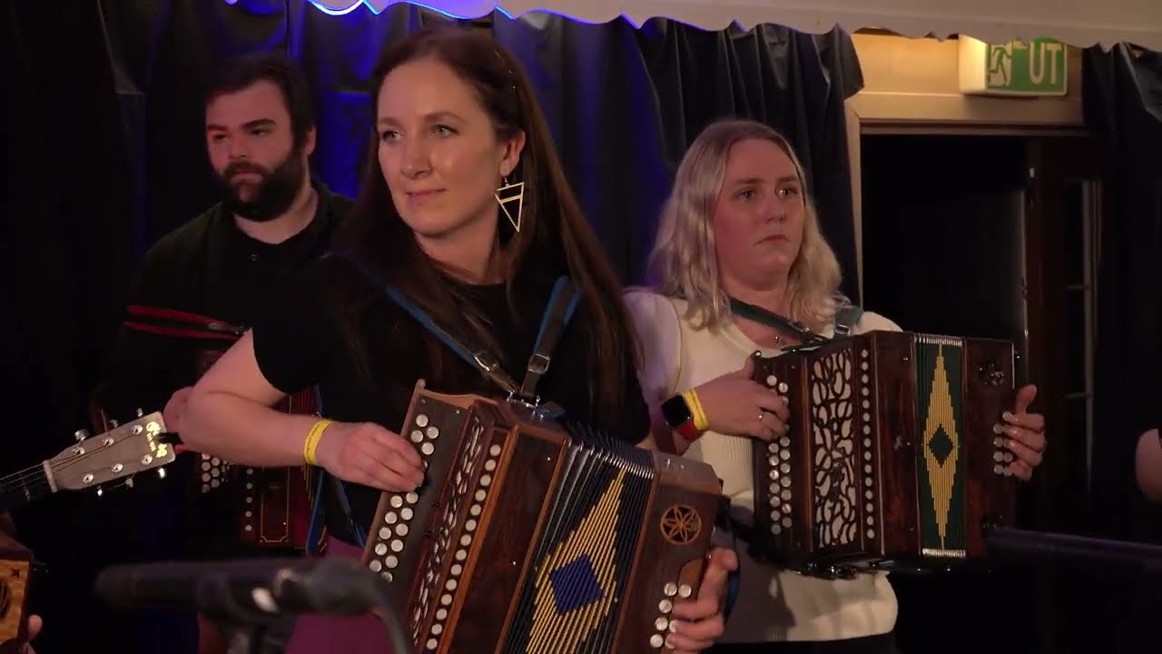 Småradarane - Navnløs polka av Andreas Kollvangsnes og pols etter Post Anders