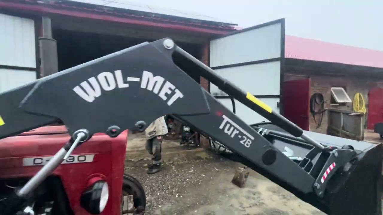 Ładowacz czołowy Tur 2B WOL-MET 700kg URSUS C330 M