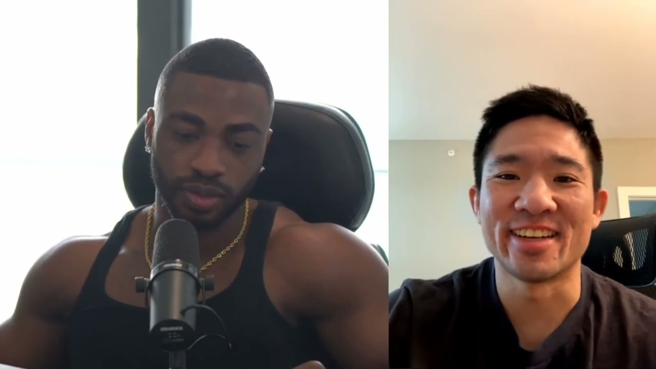 Ему 35 лет, рост 160 см, он не в форме, но всё ещё ждёт результатов.