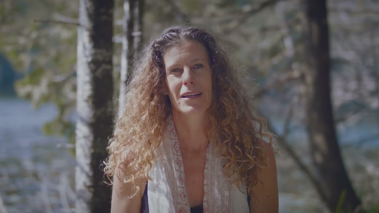 RAFAELLE MACKAY - Singing & the freedom within