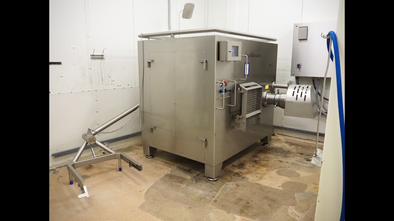 2060-235: Seydelmann universal grinder with lifter for meat bins
