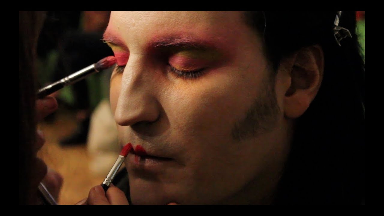 Noel Fielding models Bas Kosters