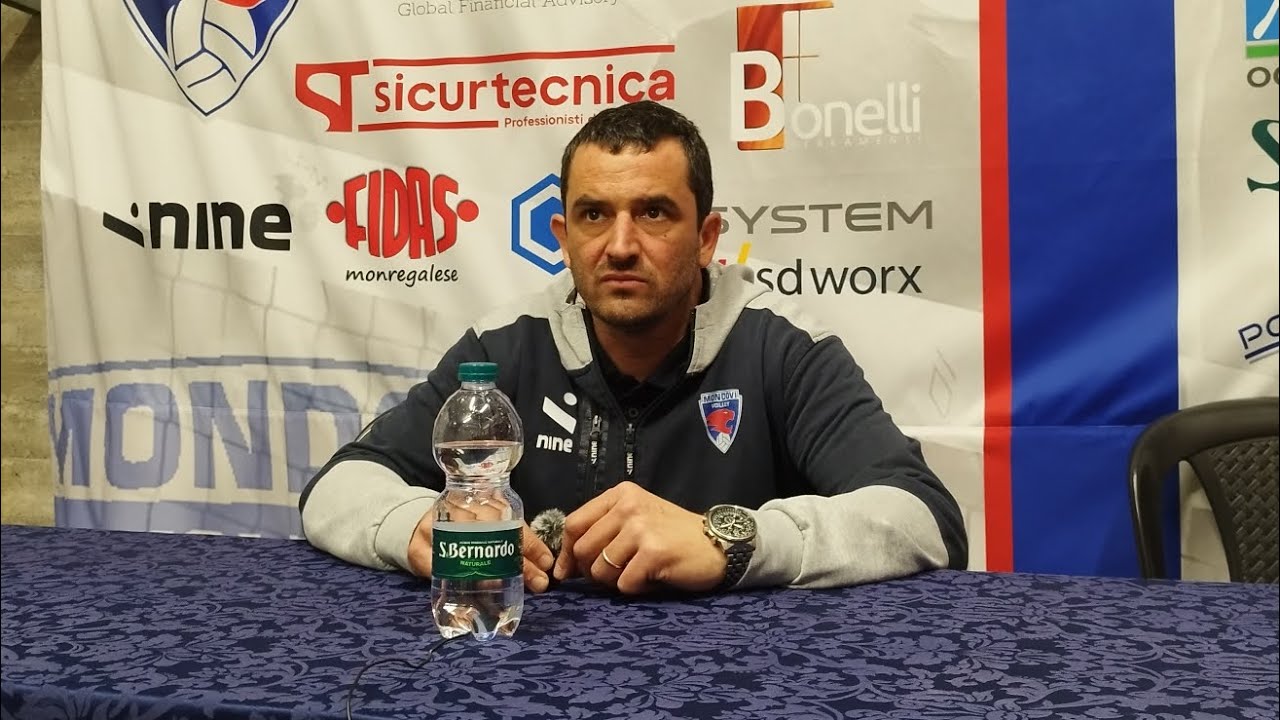 Mondovì Volley-Villa Cortese 0-3 - Coach Basso: 