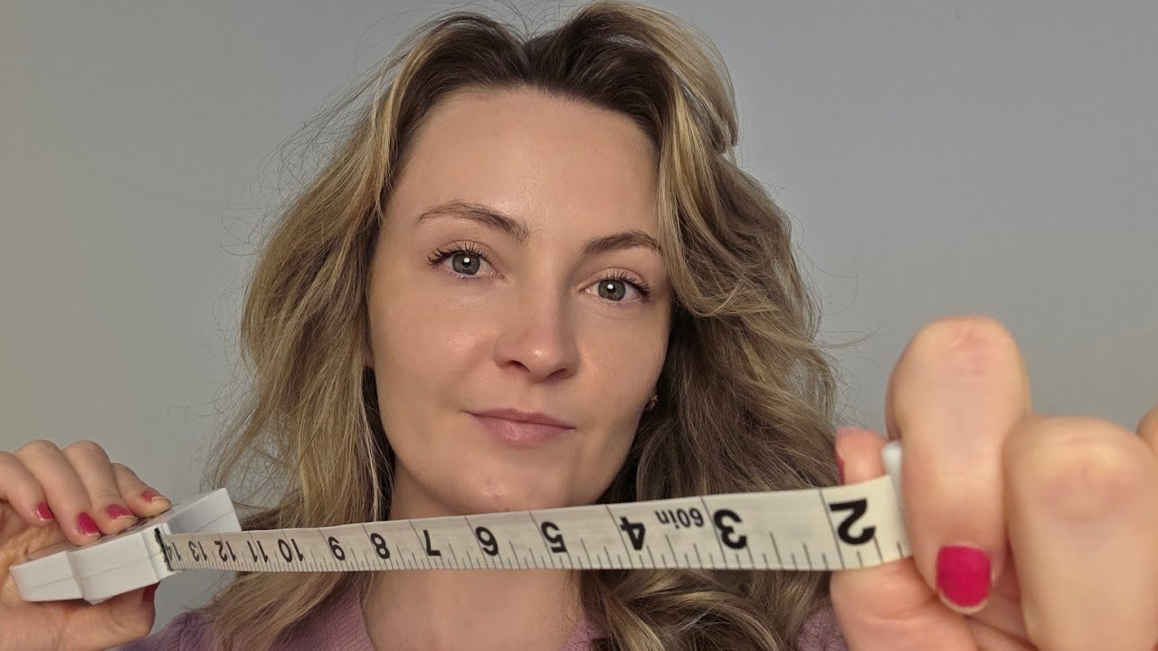ASMR-видео с осмотра и измерений врачей
