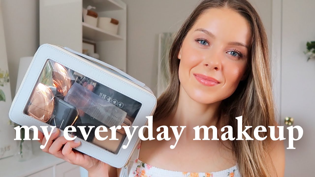 WHAT'S IN MY MAKEUP BAG