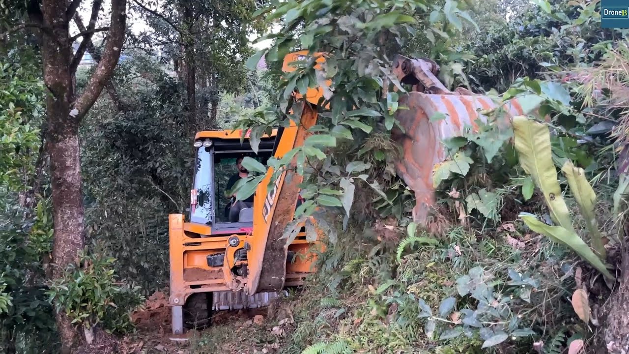 Making Narrow Passage-For Transportation Facility for Roadless Villagers