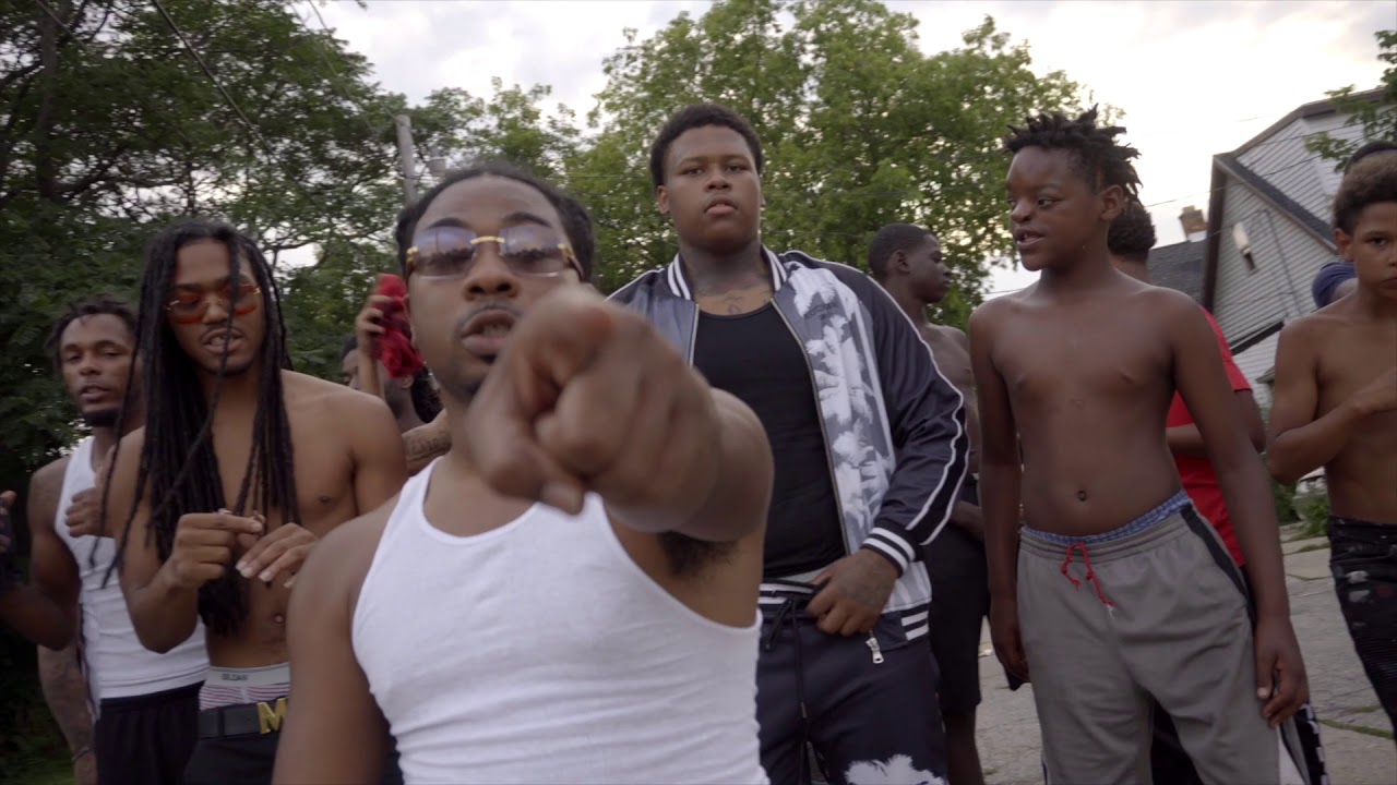 BMB Pooh Pooh - Dog Food [Prod. Tay Love] Shot By @TeeGlazedIt]