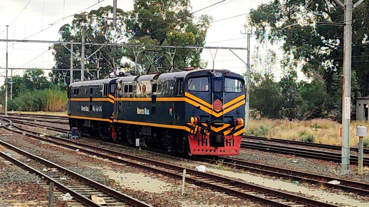 Rovos Rail 5E1s coupling at Kimberley train station. 30/06/2024.