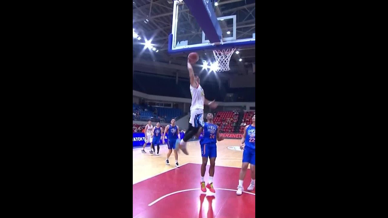 RAISE THE ROOF!! 😤