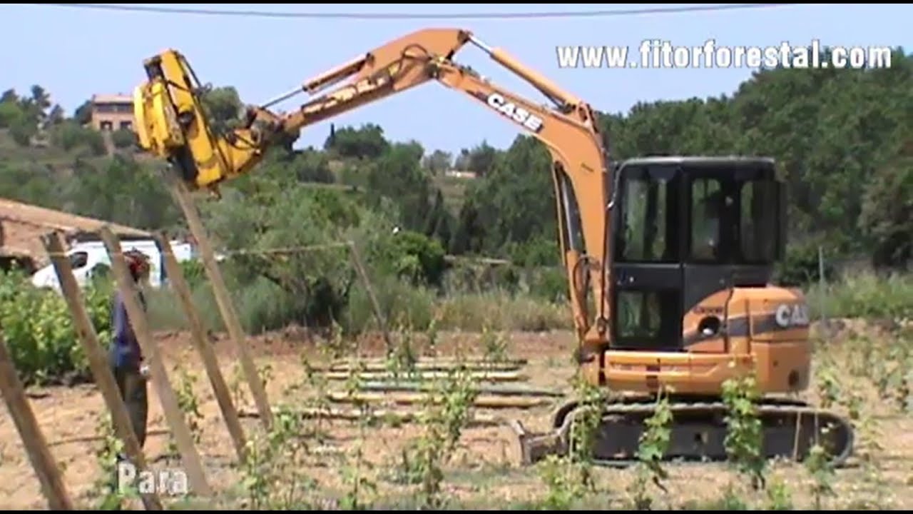 Hincado de poste agricola