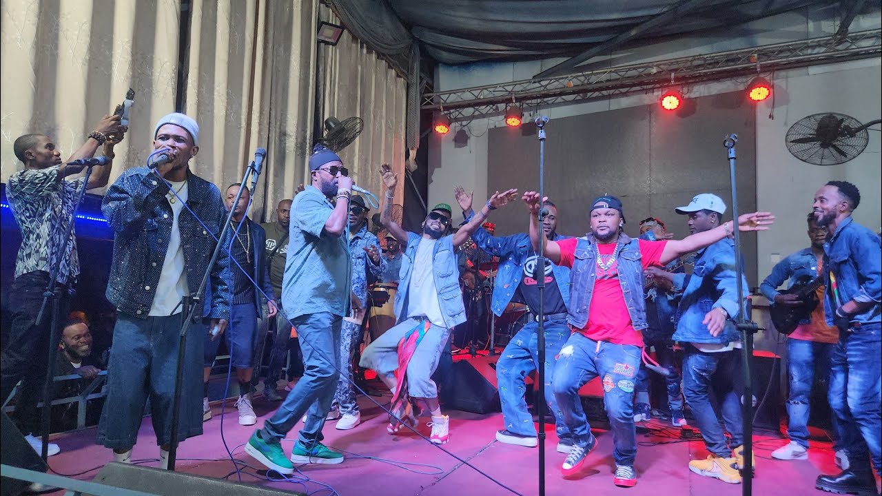 WERRASON JAMAÏQUE AYE NA CRIS YA SIKA MOROTE EZOYA MABE PAPY KAKOL NA HUGO SYNTHÉ NA DANSE ROI SABO