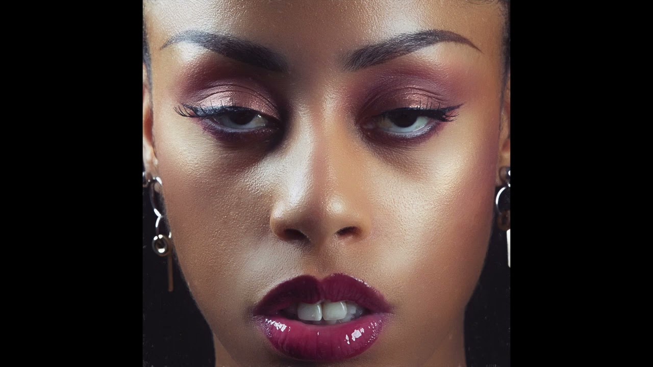 Rochelle Jordan -  LAY (MACHINEDRUM Remix)