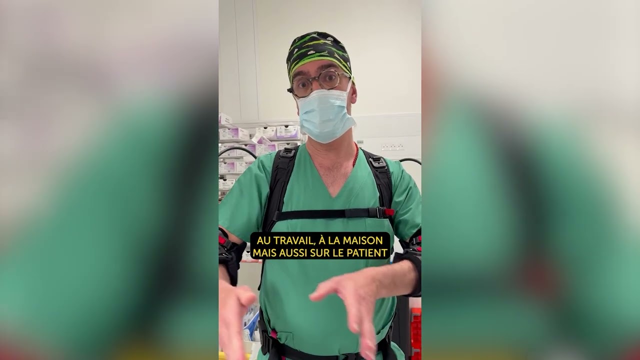 Un urologue témoigne : l'exosquelette qui a transformé son quotidien au bloc opératoire