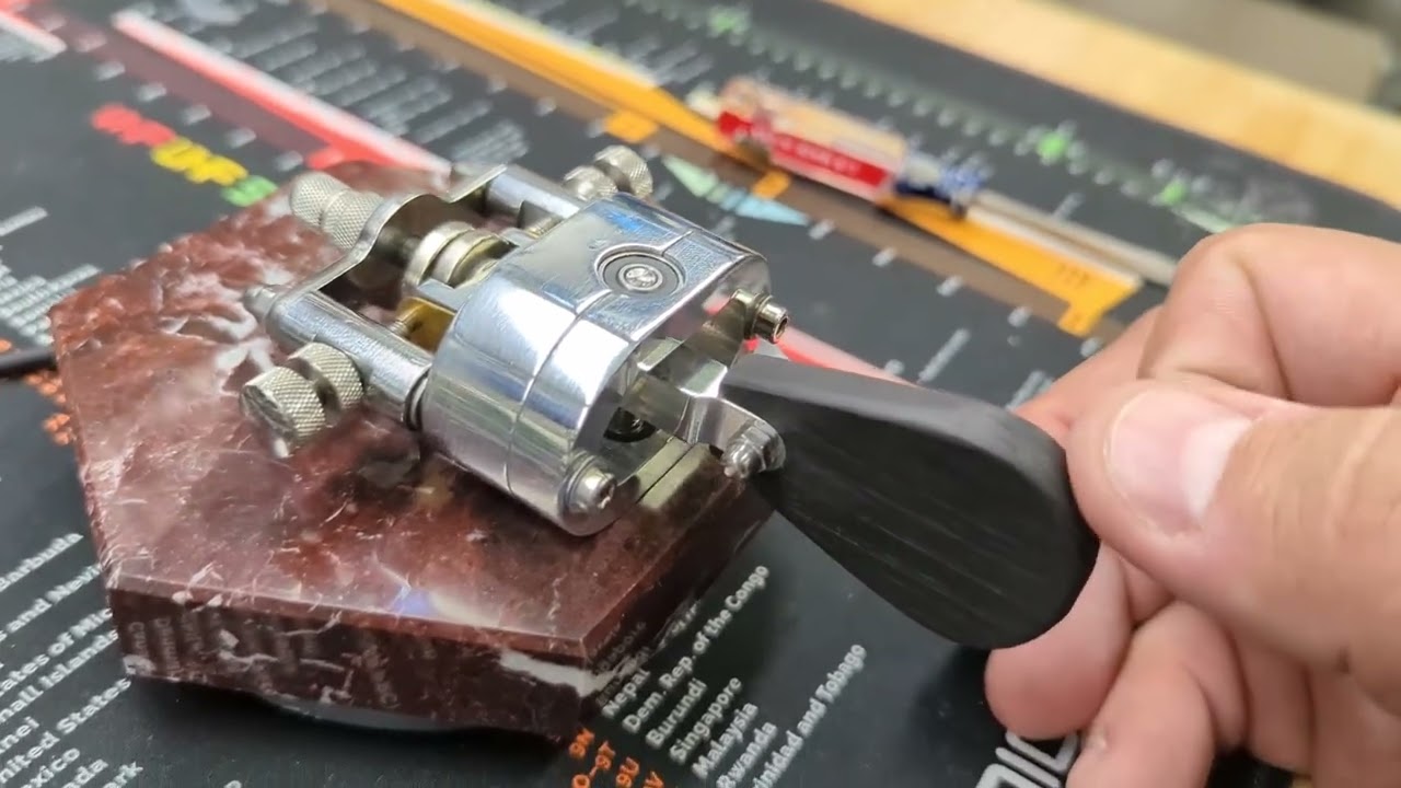 RA1AOM Single Lever Paddle