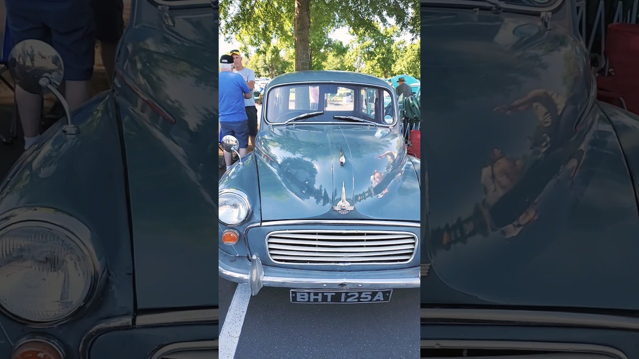 MORRIS MINOR 1000 Vintage English Economy Car