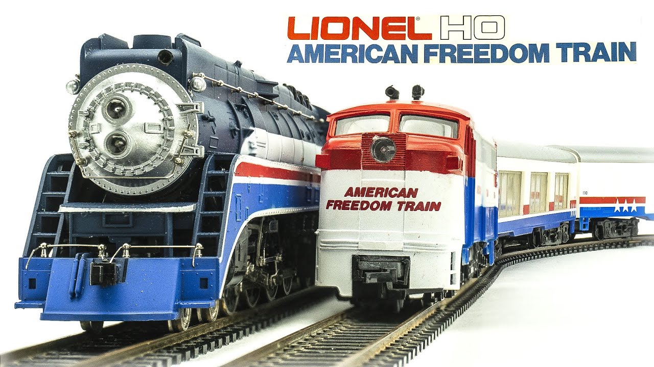 Vintage 1975 Lionel HO-Scale American Freedom Train Electric Model Train Set Unboxing & Testing