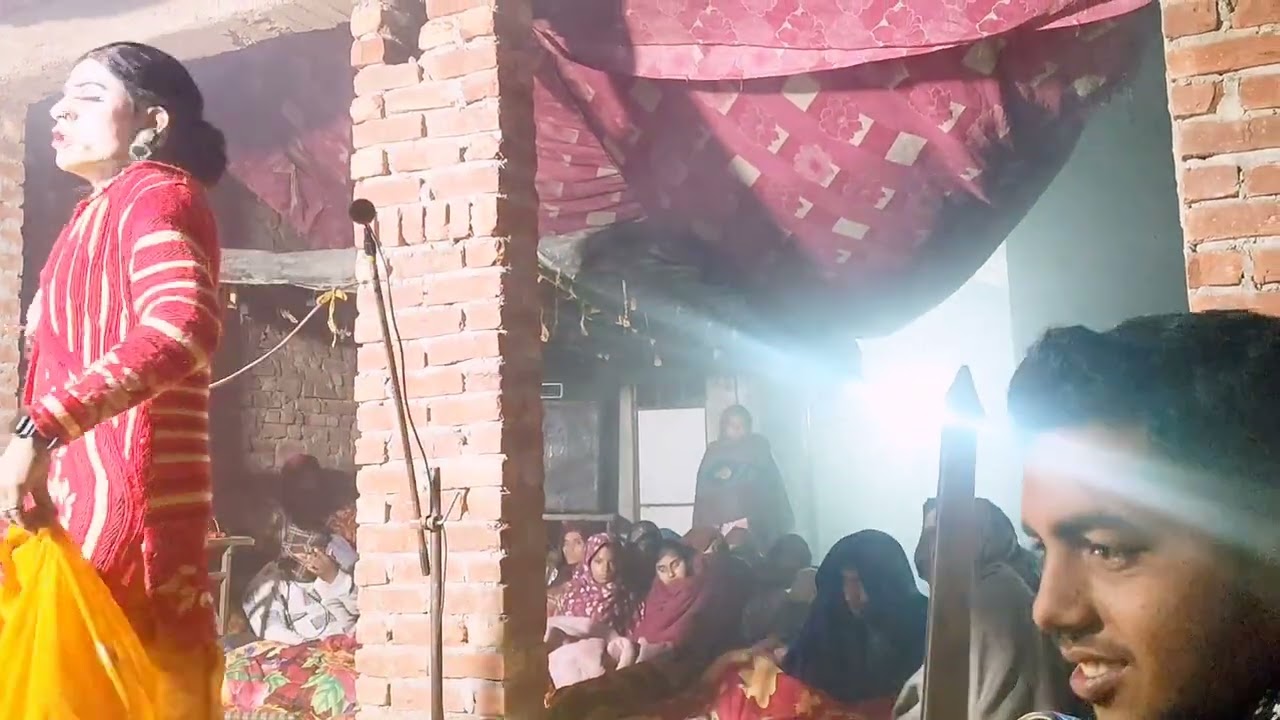  गोलू हापुड़ डांसर #नूरी की आवाज मेंभजन # लगाई मोसे प्रीत रामवीर भगत पार्टी बिचैटा viral#9917309973 