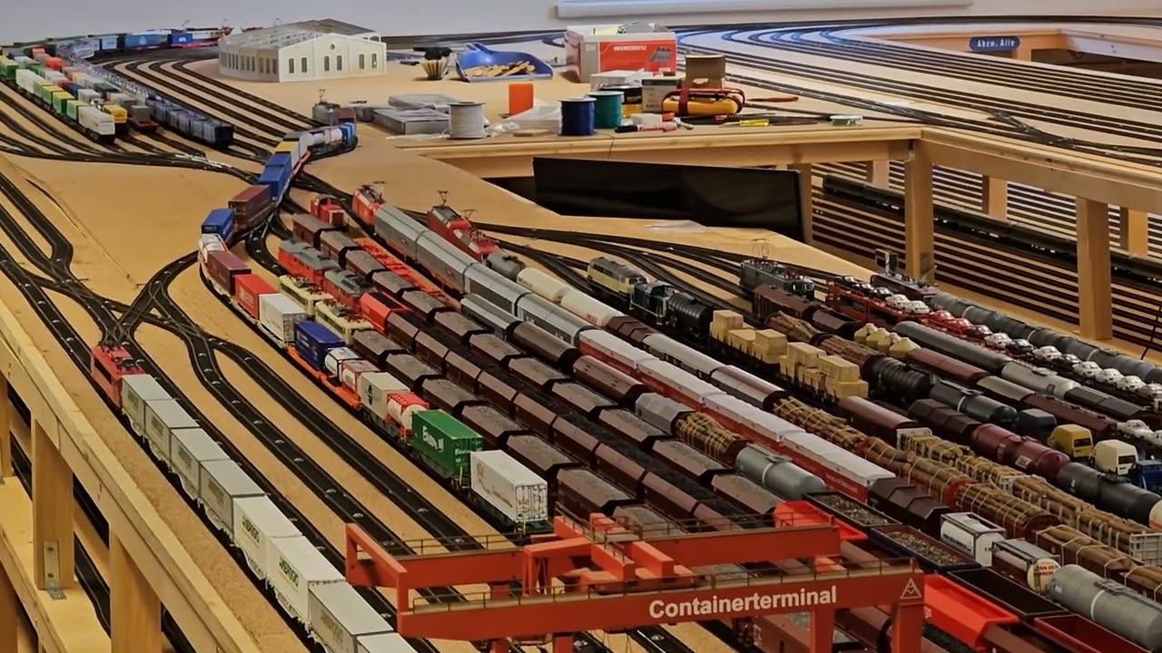 40672
