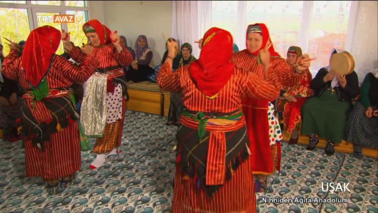 Kadınlardan Oyunlu Türküler - Uşak Ayrancı Köyü - TRT Avaz