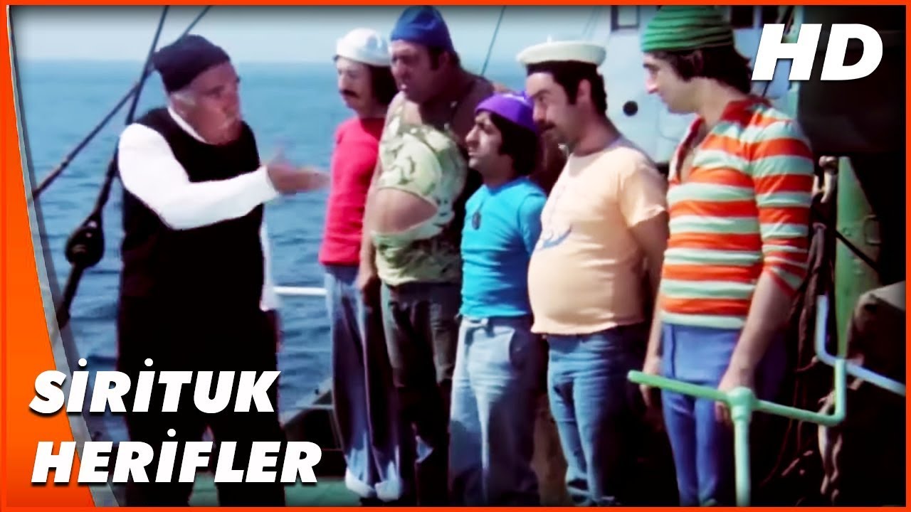 Hababam Taburu | Temel &Ccedil;avuş, Tayfaya Fır&ccedil;a &Ccedil;ekiyor | M&uuml;jdat Gezen Eski T&uuml;rk Filmi