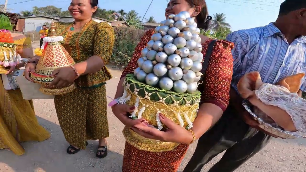 មង្គលការខាងភូមិអូរជួប / បែបស្រុកស្រែ