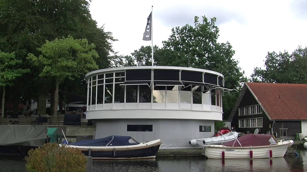 Watersportpaviljoen (1939), door Dudok