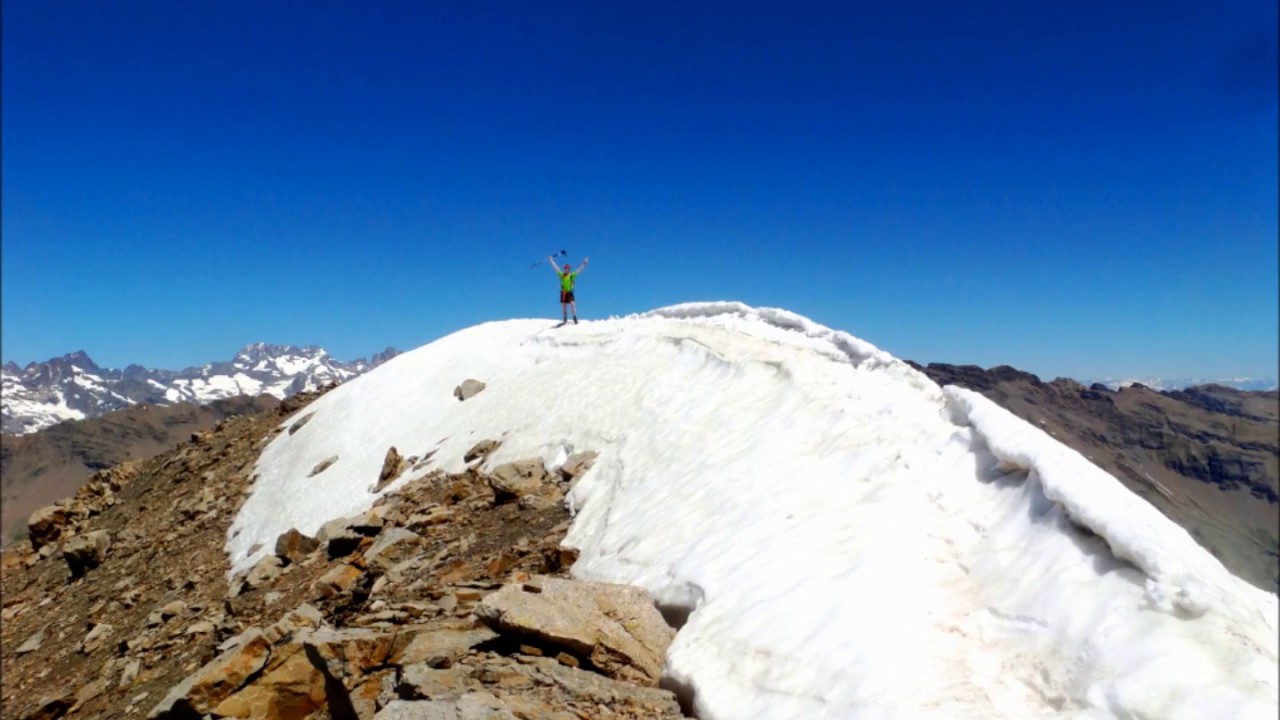 Grand Pinier 3117m et les lac Palluel et Faravel