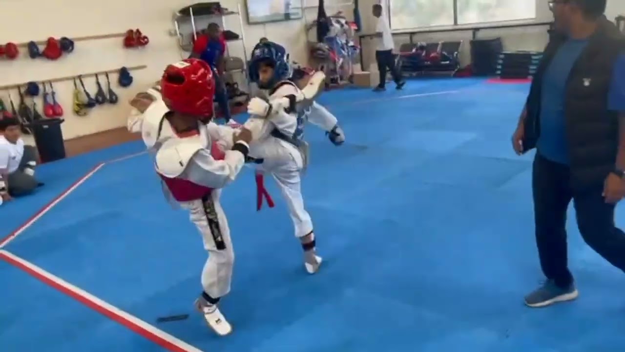 Taekwondo || Fight Red vs Blue || Hafiz Shakir Tkd, #tkd #taekwondofight