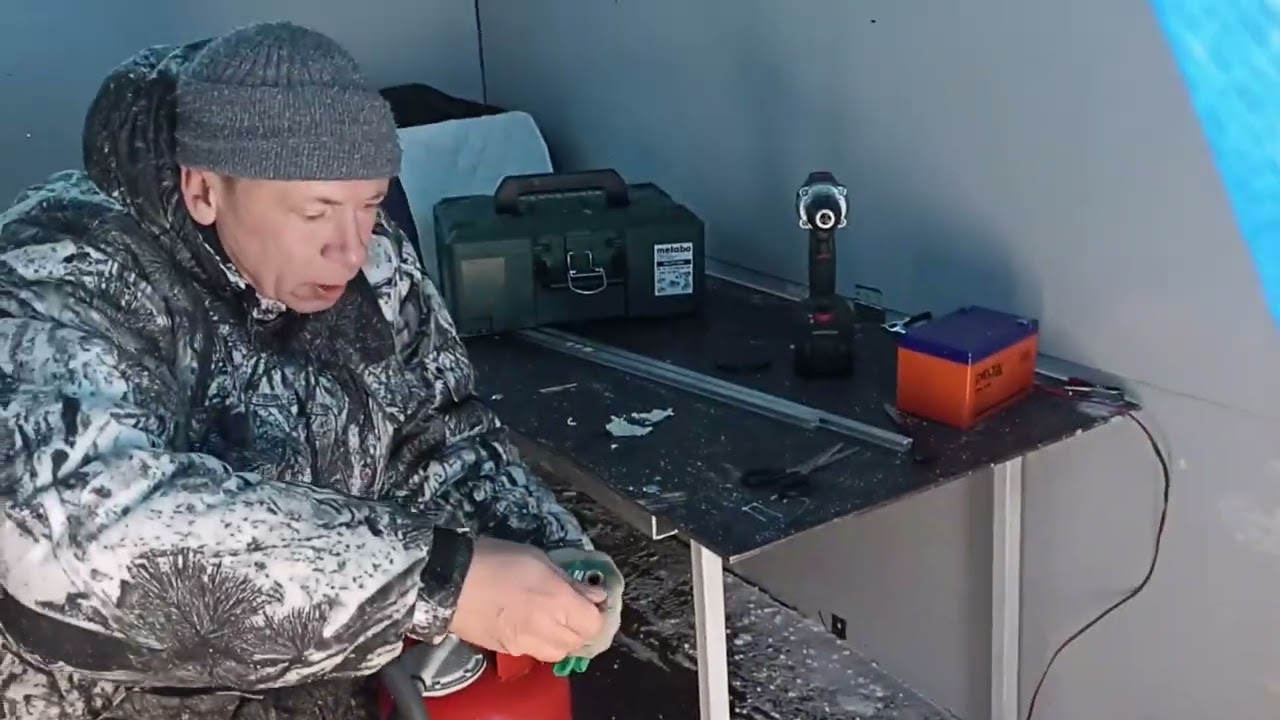 Раскопал архивы, 1 января 2016, рыбалка с ночевой в самодельном пентхаусе на оз. Запорское