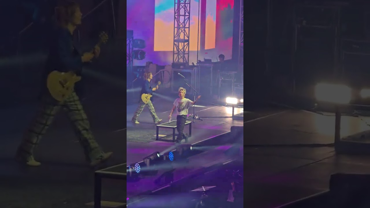 One ok rock - Stand out fit in, キミシダイ列車 in Seoul 260228