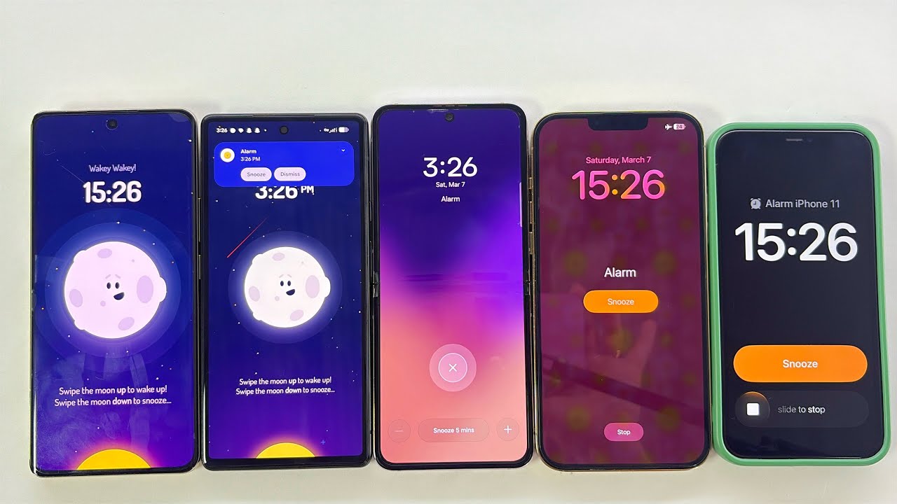 Alarm Clock + Timer Samsung Z Flip 3 + iPhone 11 + iPhone 13 Pro + Google Pixel 6 + Realme 12 Pro 