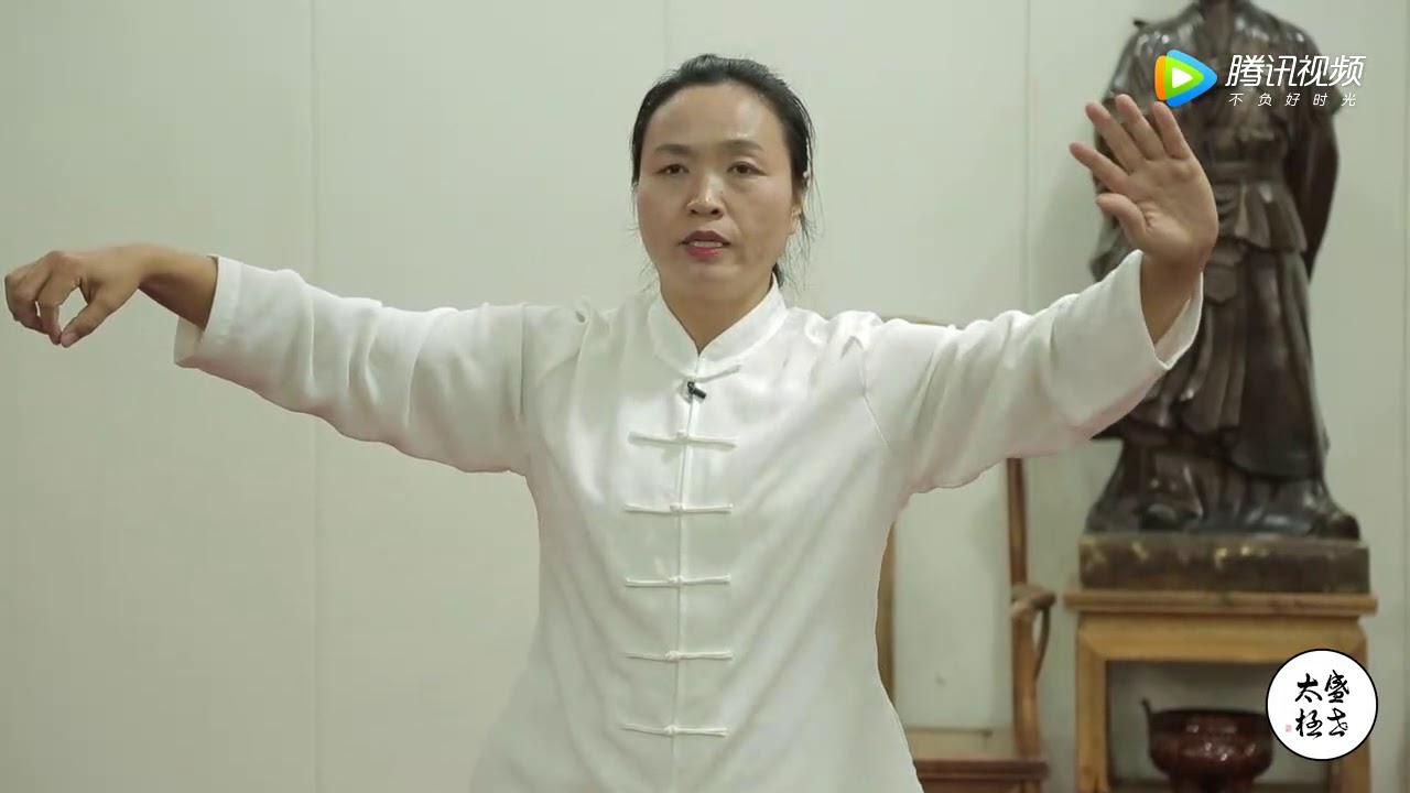 Excelente video (Laojia Erlu) de la Maestra Zheng Dongxia - 独家视频！郑冬霞示范讲解陈氏太极拳老架二路，收藏起来慢慢看！