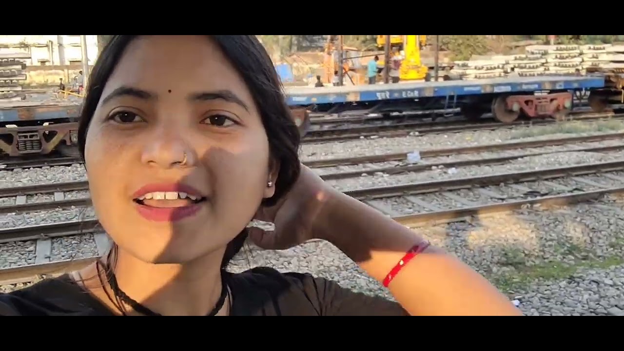 Daily vlog aaj gye Dehradun ke harawala railway station dekhne #pahadilifestylevlogcoolpahadi 