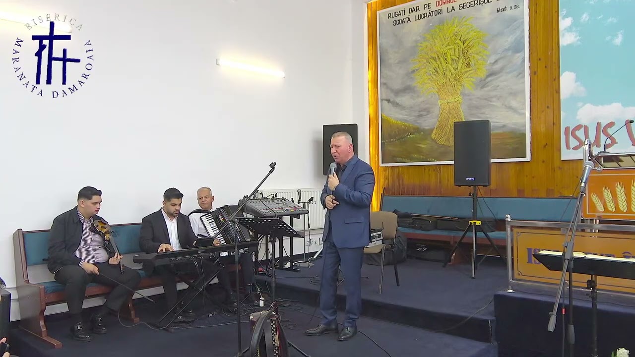 Fratele Iosif - Ma uit in sus privesc la cer 🎵