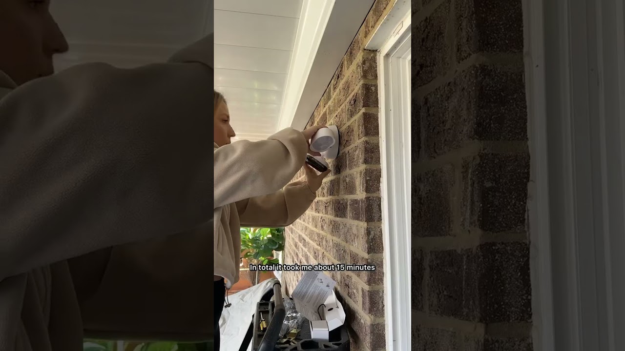 Upgrade Your Outdoor Security with a Smart Floodlight Camera #SmartHome #SecurityCamera #Backyard