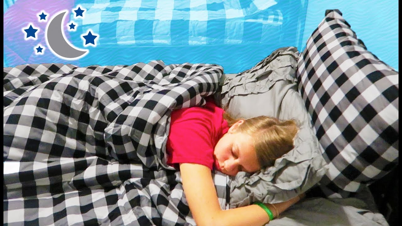 ✏️Night Before First Day of School | School Night Time Routine for 6 Kids! 😴