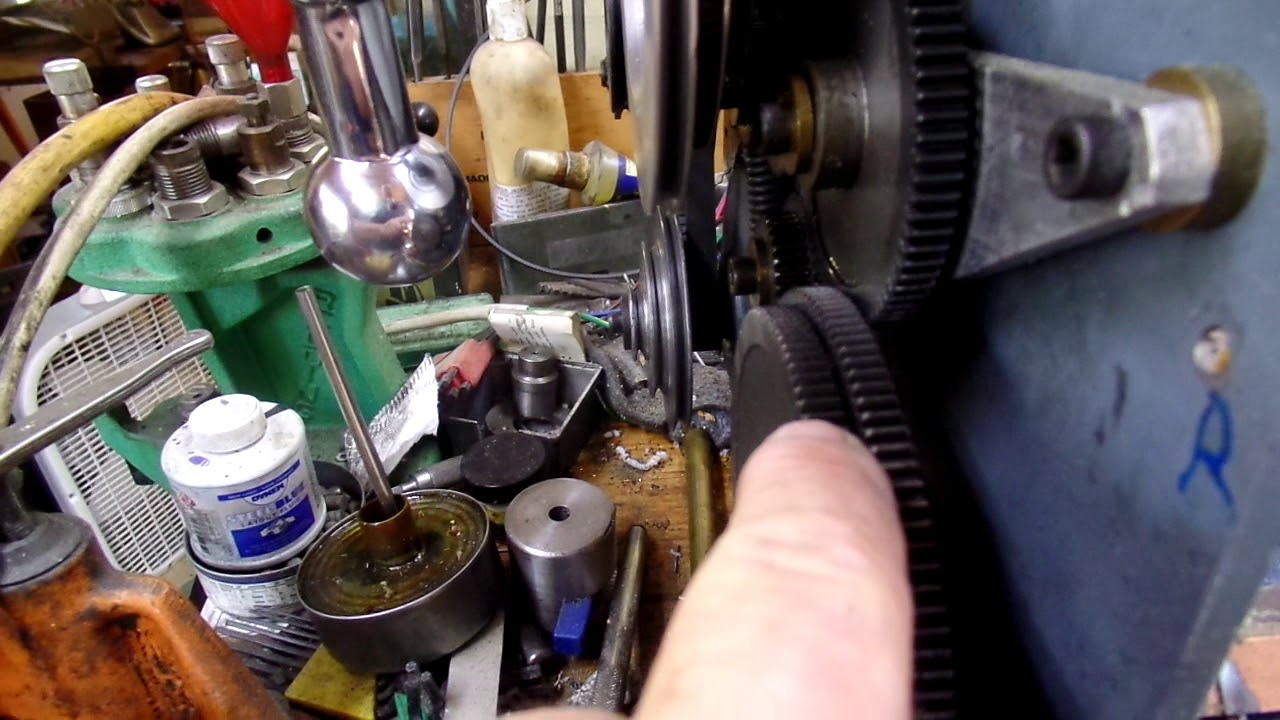 E158 4mm threading on my Enco 9 x 20 lathe