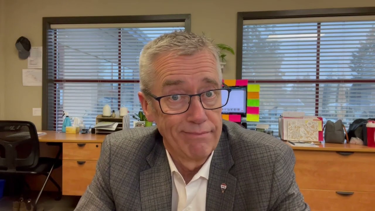 60 Seconds with Ian - Nanaimo Real Estate - What Buyers Should Be Mindful of with Contracts