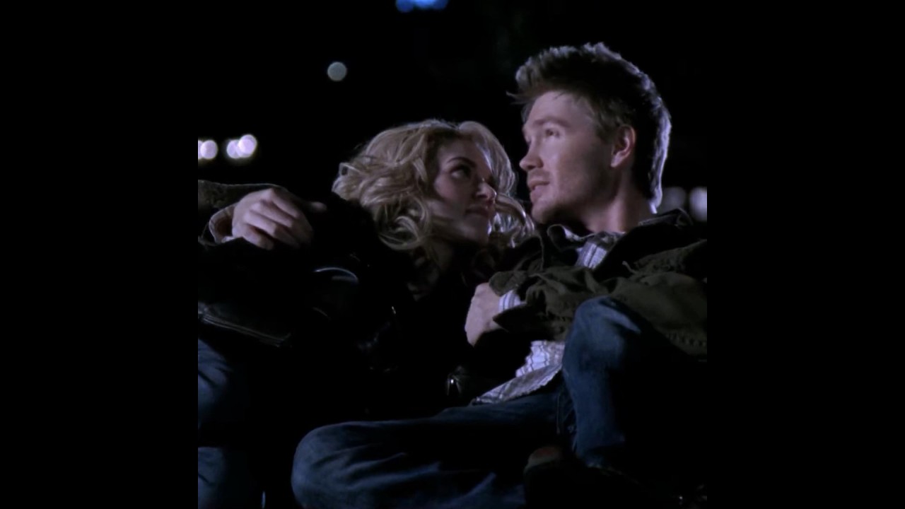 Lucas x Peyton | One Tree Hill | Chad Michael Murray | Hilarie Burton | Moonlight - Chase Atlantic