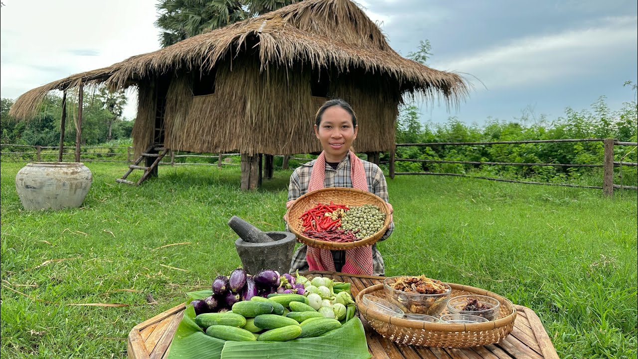 បុកកន្ទួយហេះ Chhom Sreypach