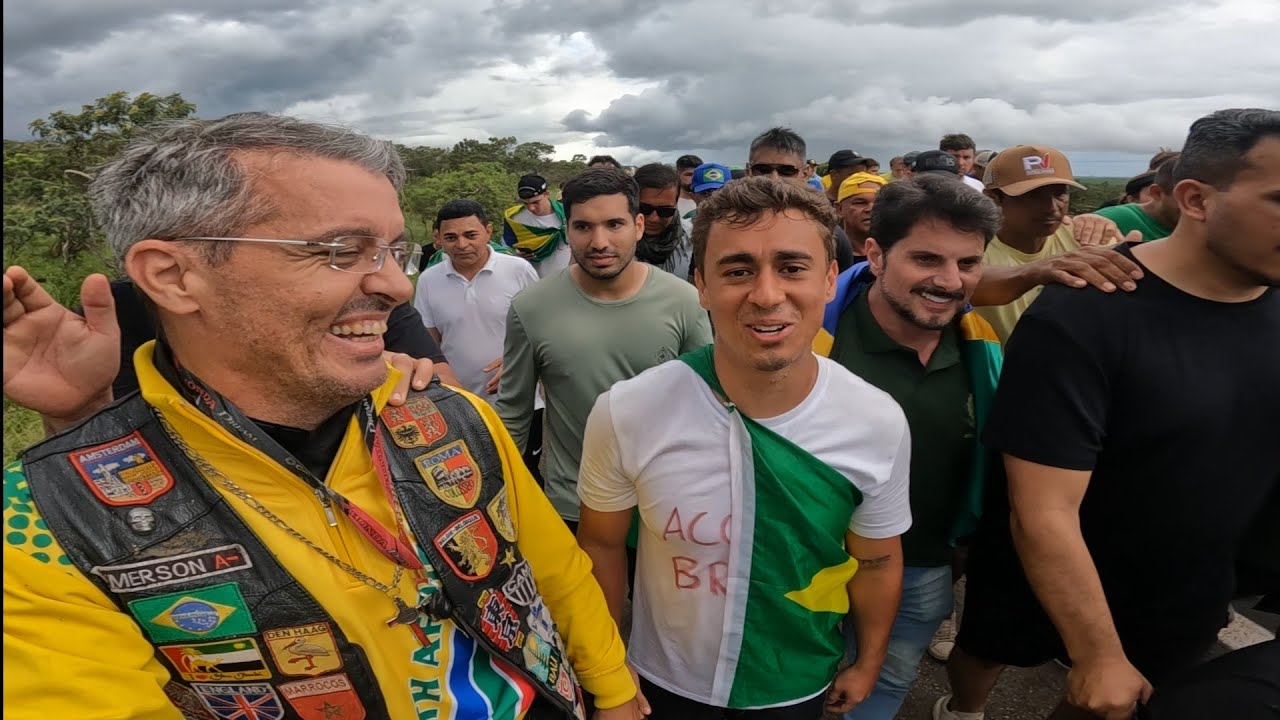 Fui encontrar o Nikolas 150km de Brasília #AcordaBrasil