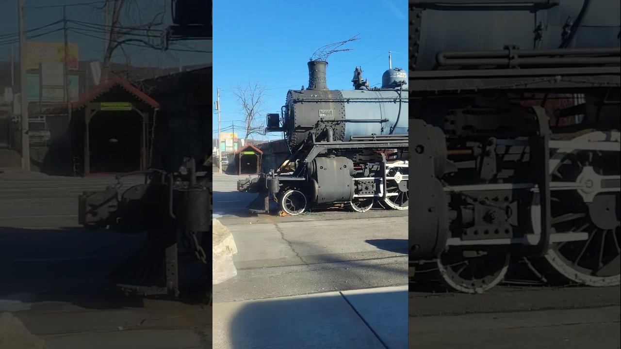 Cool old Rbmn steam engine in Reading pa