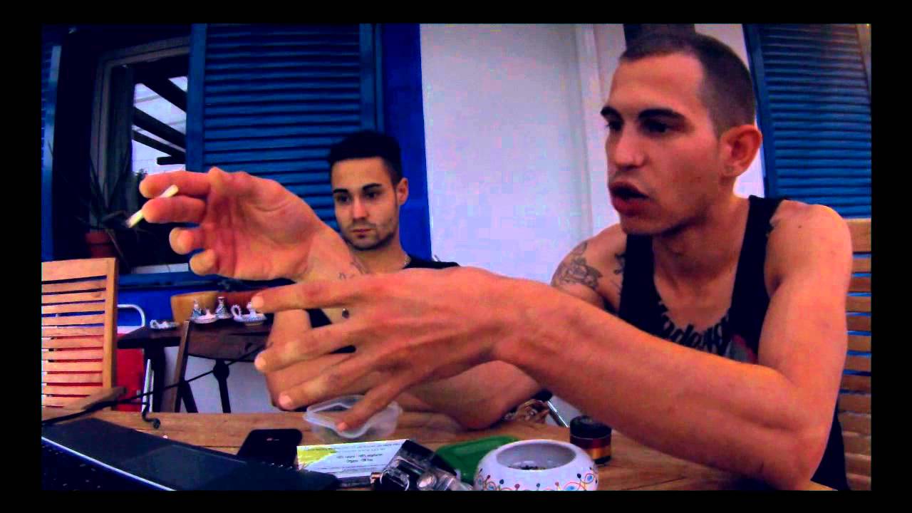 DeParqueo #6 // MIND IN GRAY