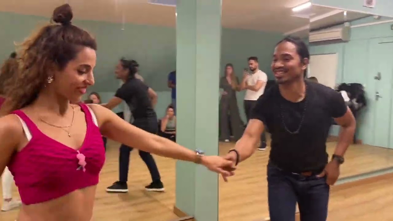 Prince Royce - Invisible | Bachata Sensual - Su Thai & Adi Baran 