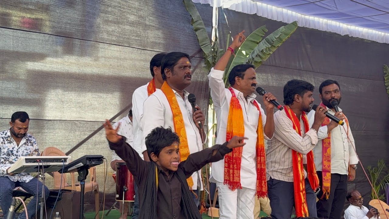 Jadala Ramesh live Teenmaar Songs #ayyappa #ayyappaswamysongs #sabarimala #viralvideo #2025#asthetic