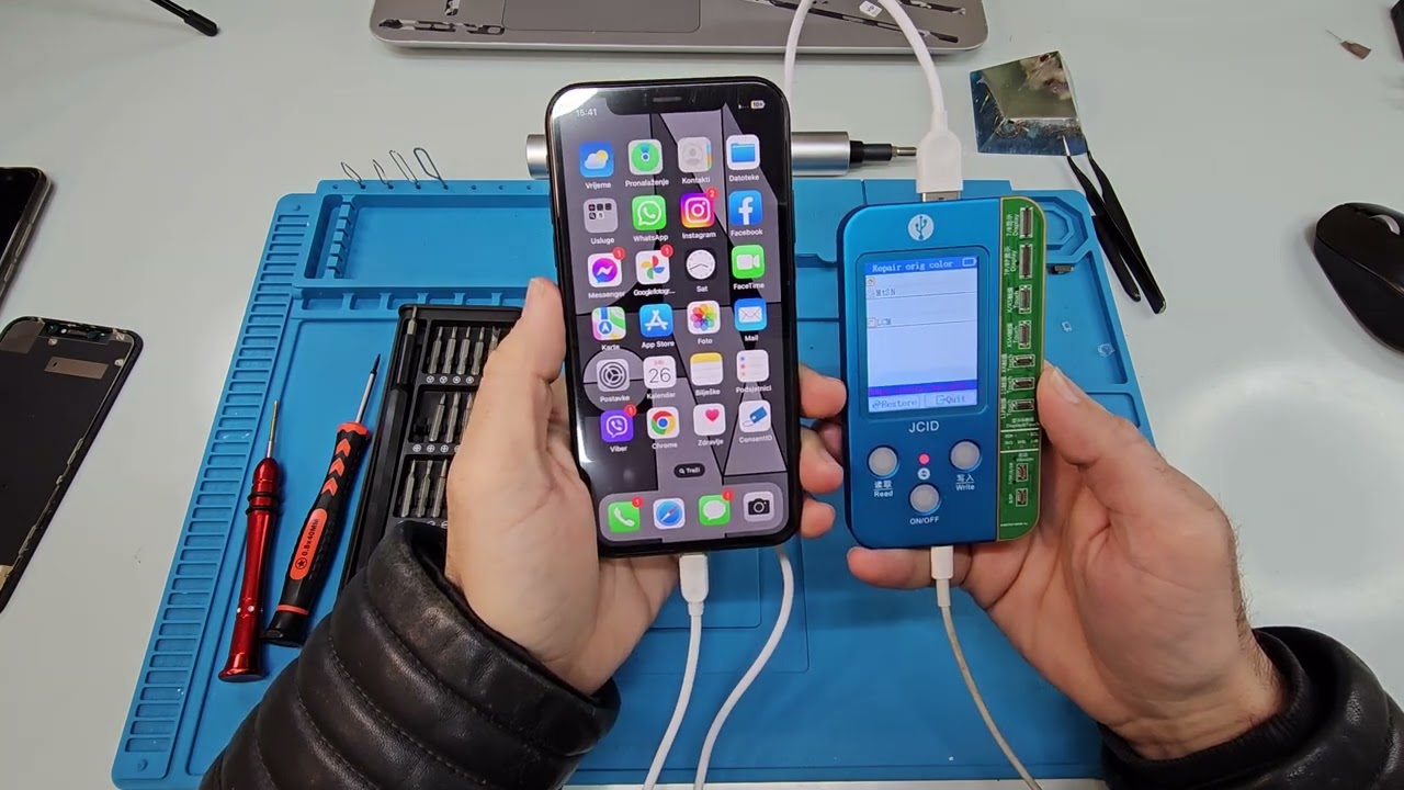 Iphone Xr zamena ekrana. kako zameniti i sta je potrebno.